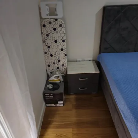 Apartment Point *