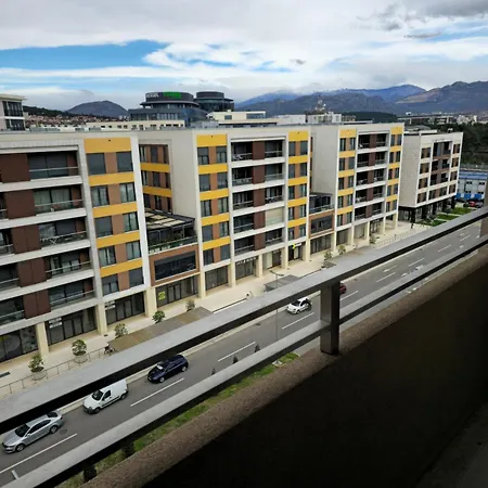 Point Apartment